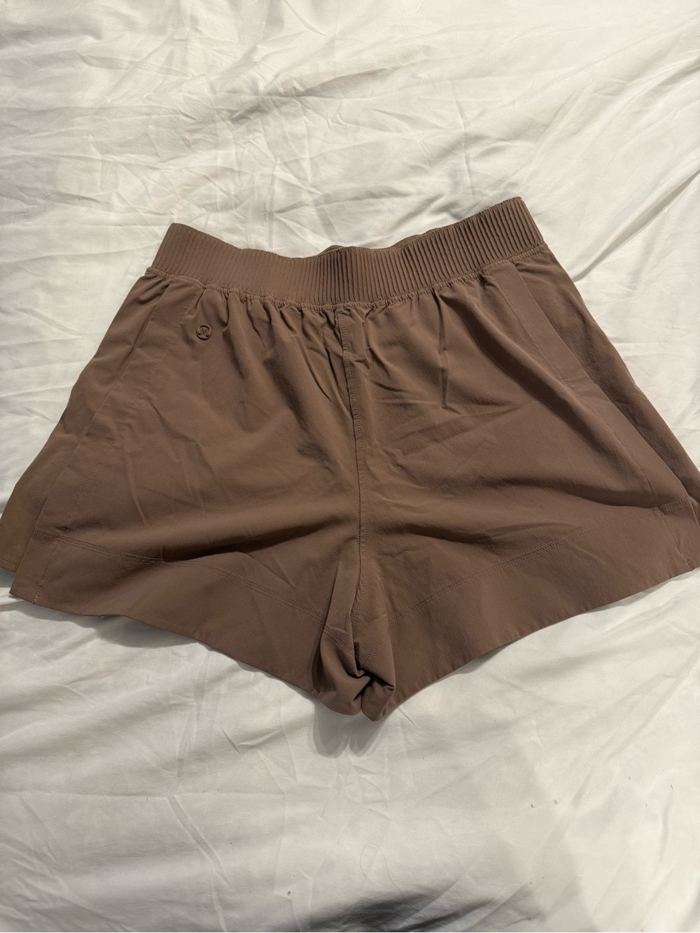 lululemon athletica Women's Taupe Brown Athletic Shorts - Picture 2 of 6